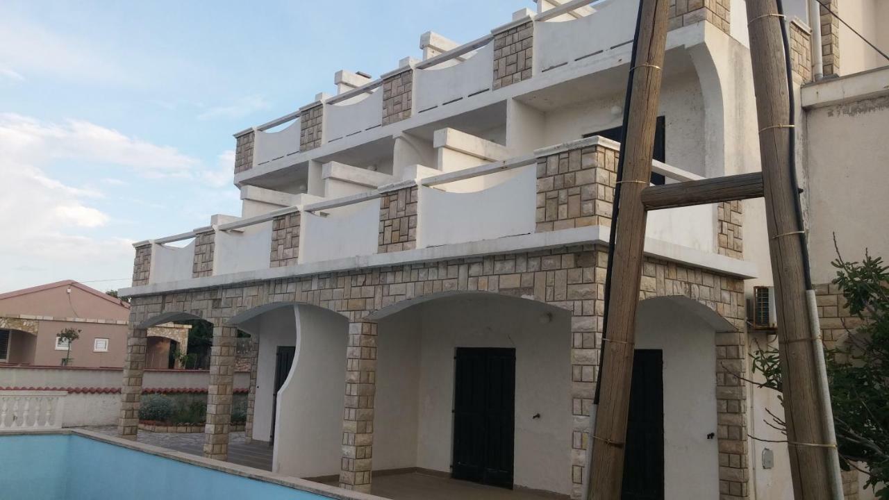 Apartmani Vuksanovic Pag Town Εξωτερικό φωτογραφία