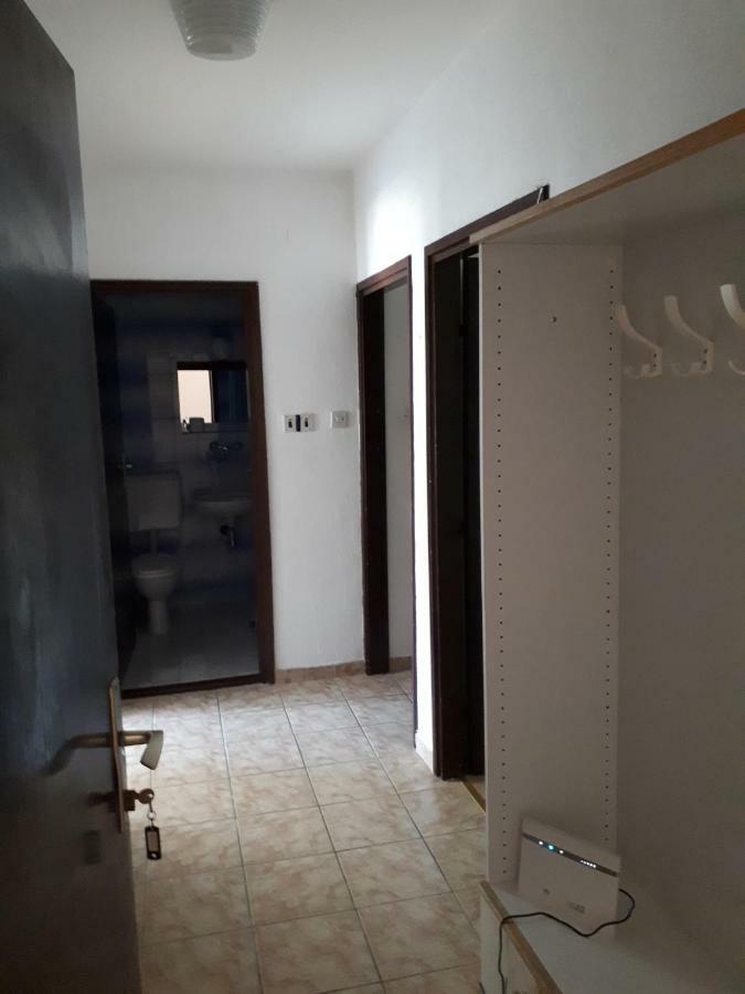 Apartmani Vuksanovic Pag Town Εξωτερικό φωτογραφία